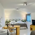 Hotel Azyl