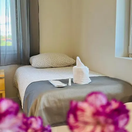 Ξενοδοχείο Azyl Λέγκνικα