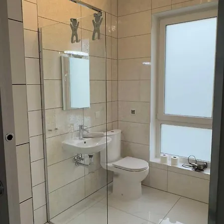 Hotel Azyl
